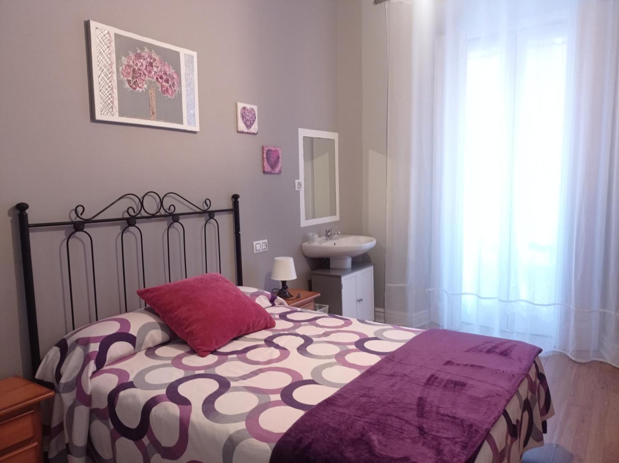 Hospedaje Don Pelayo Gijón Chambre photo
