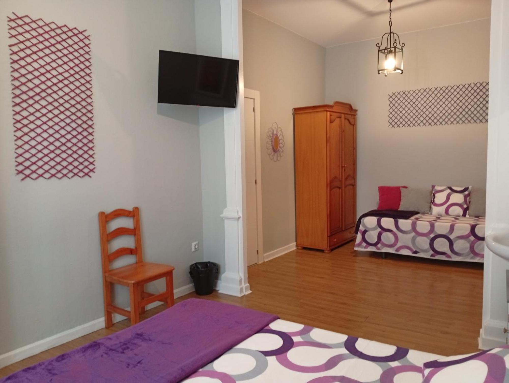 Hospedaje Don Pelayo Gijón Chambre photo